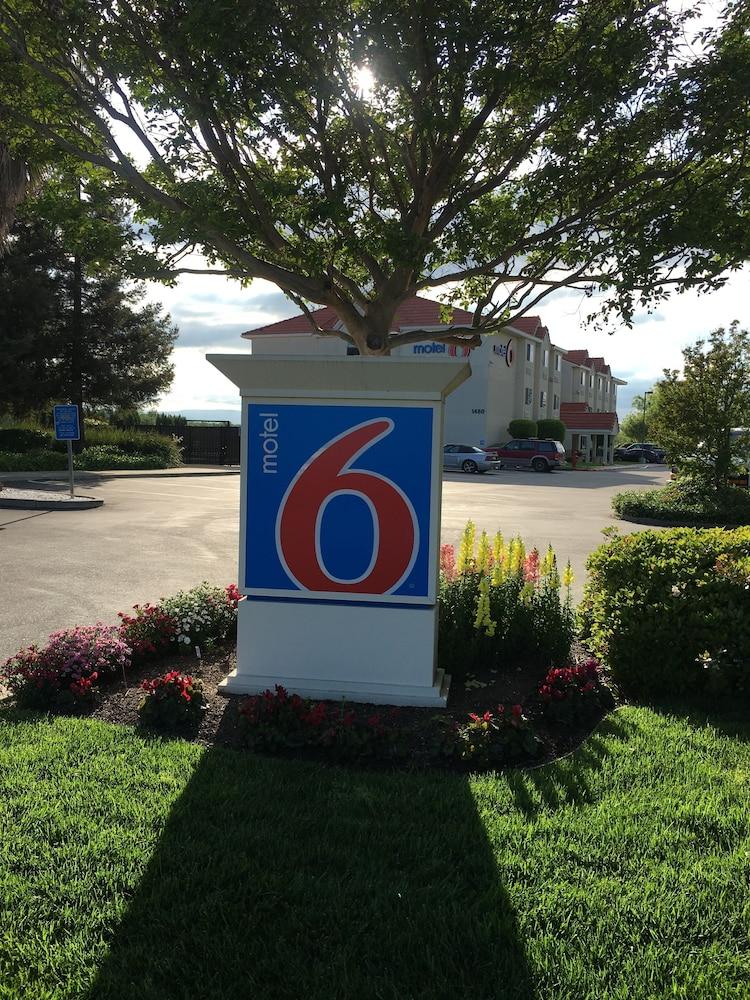 Motel 6-Dixon, Ca Zewnętrze zdjęcie